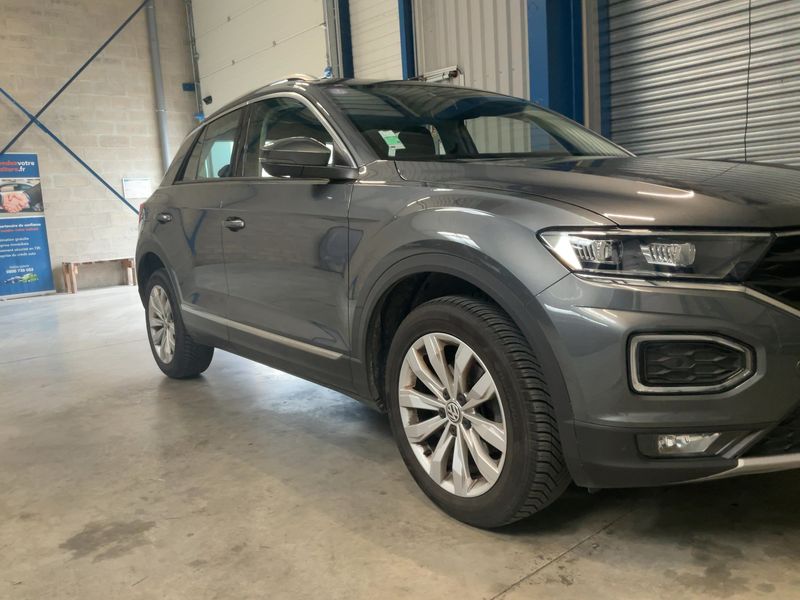 Volkswagen T-Roc 1.5 TSI ACT Carat 2018 – снимка 12