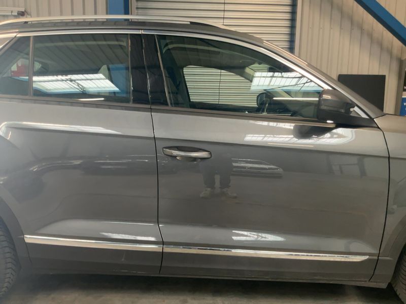 Volkswagen T-Roc 1.5 TSI ACT Carat 2018 – снимка 10