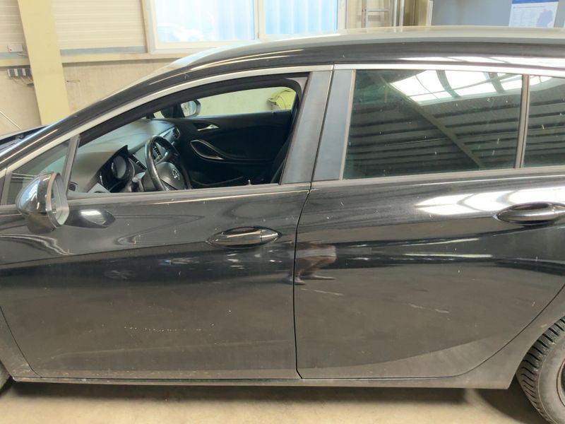 Opel Astra 1.0 Turbo Edition Start/Stop 2016 – снимка 4