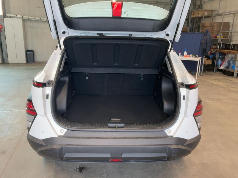 Hyundai Kona 1.6 T-GDI N Line 2WD 2025 – снимка 15