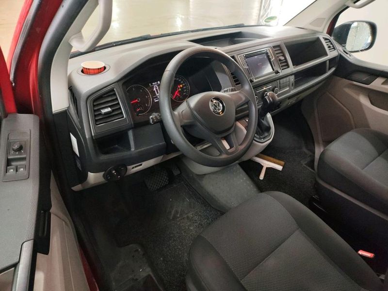 Volkswagen T6 Kombi 2.0 TDI Mittelhochdach lang 2017 – снимка 6
