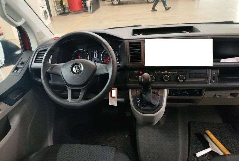 Volkswagen T6 Kombi 2.0 TDI Mittelhochdach lang 2017 – снимка 7