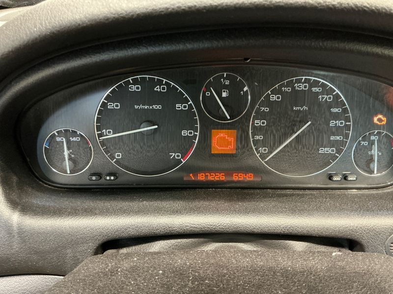 Peugeot 607 2.2 Platinum 2003 – снимка 4