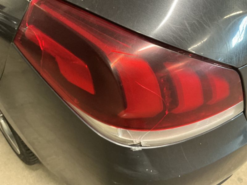 Peugeot 508 2.0 Blue-HDi GT Line 2018 – снимка 32