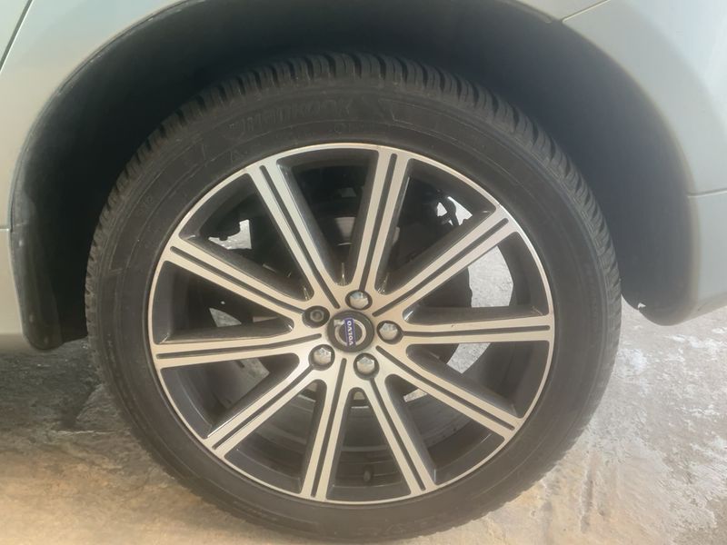 Volvo XC60 2.0 D4 Xenium 2015 – снимка 5