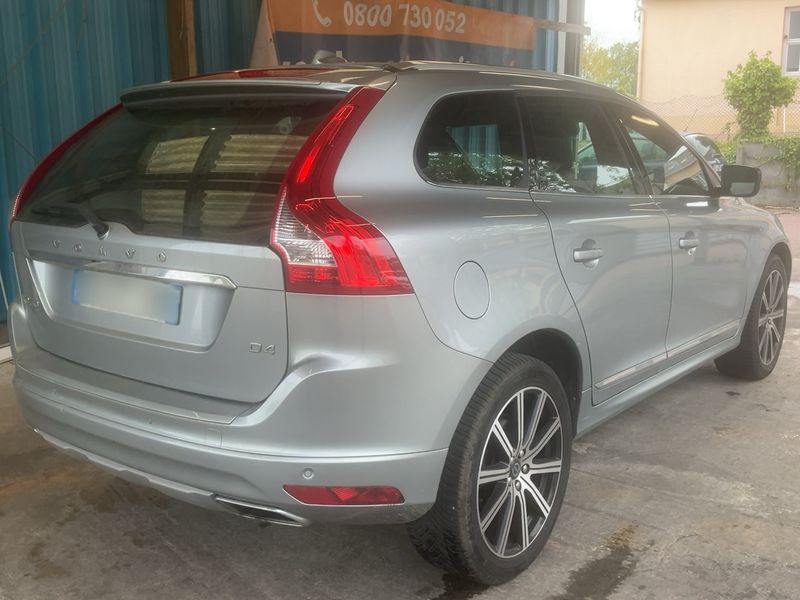 Volvo XC60 2.0 D4 Xenium 2015 – снимка 8