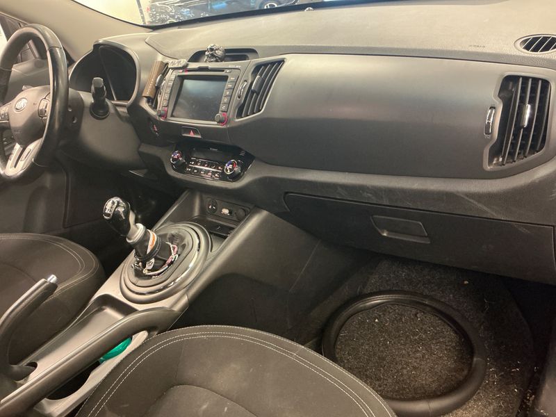 Kia Sportage 1.7 CRDi Vision 2WD 2014 – снимка 30