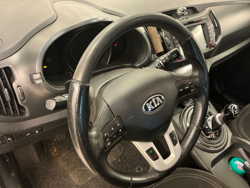 Kia Sportage 1.7 CRDi Vision 2WD 2014 – снимка 33