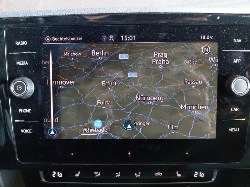 Volkswagen Passat 1.5 TSI ACT Business 2019 – снимка 13