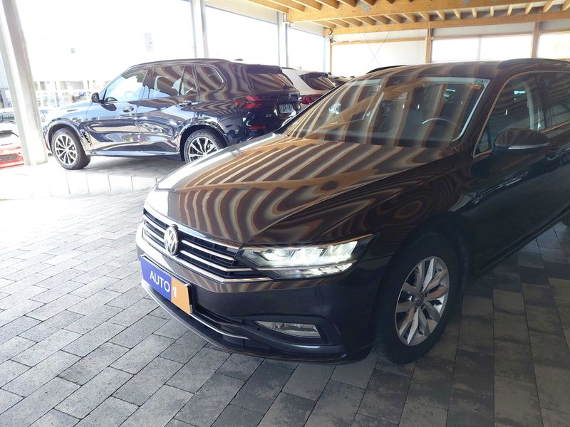 Volkswagen Passat 1.5 TSI ACT Business 2019 – снимка 2