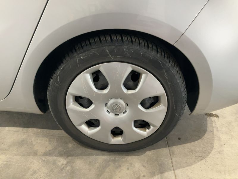 Opel Zafira Tourer 1.4 Turbo Edition 2011 – снимка 5