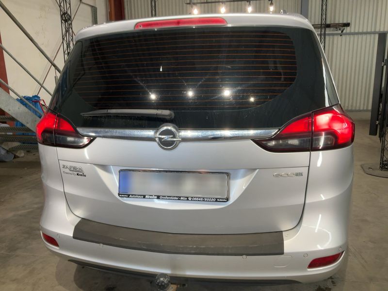 Opel Zafira Tourer 1.4 Turbo Edition 2011 – снимка 7