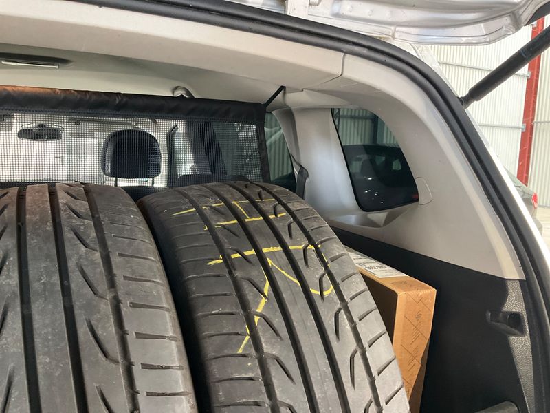 Opel Zafira Tourer 1.4 Turbo Edition 2011 – снимка 31