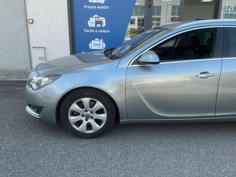 Opel Insignia Sports Tourer 2.0 CDTI Cosmo 2014 – снимка 9