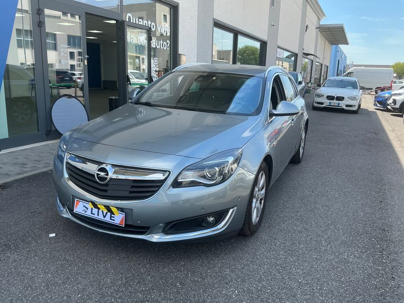 Opel Insignia Sports Tourer 2.0 CDTI Cosmo 2014 – снимка 1
