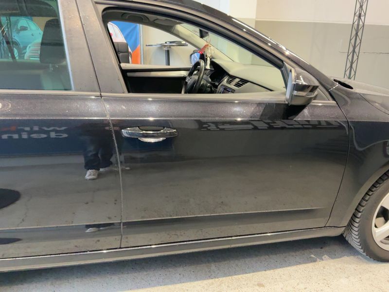 Skoda Octavia 1.4 TSI Elegance 2014 – снимка 10