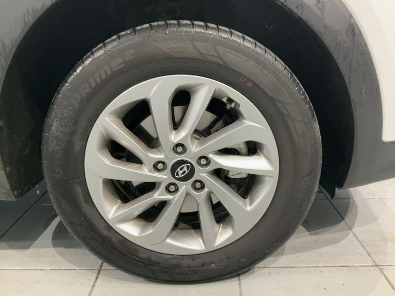 Hyundai Tucson 1.7 CRDi Intro Edition blue 2WD 2016 – снимка 11