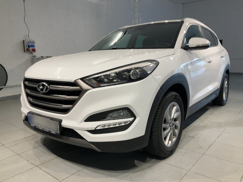 Hyundai Tucson 1.7 CRDi Intro Edition blue 2WD 2016 – снимка 1