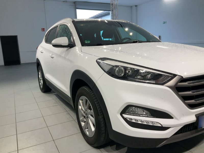 Hyundai Tucson 1.7 CRDi Intro Edition blue 2WD 2016 – снимка 12