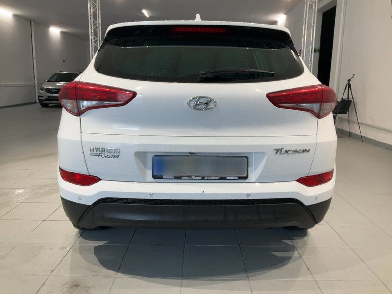 Hyundai Tucson 1.7 CRDi Intro Edition blue 2WD 2016 – снимка 7
