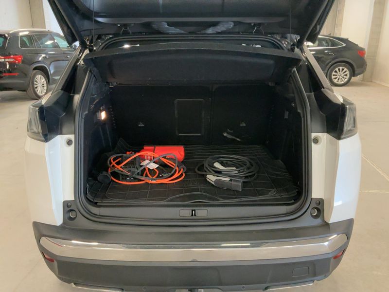 Peugeot 3008 1.6 Hybrid 225 GT 2023 – снимка 15