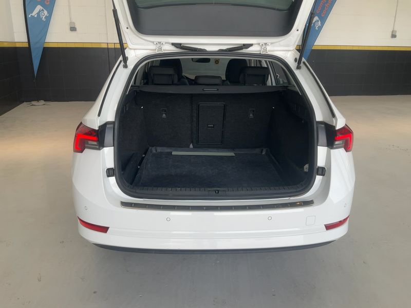 Skoda Octavia 2.0 TDI Ambition 2022 – снимка 15
