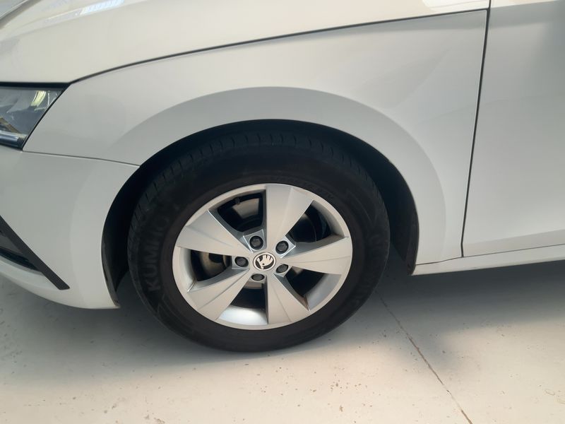 Skoda Octavia 2.0 TDI Ambition 2022 – снимка 3