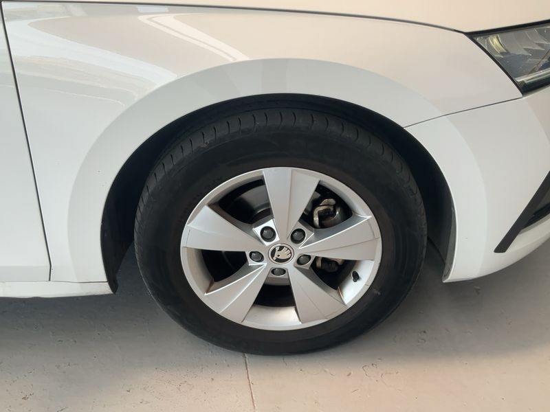 Skoda Octavia 2.0 TDI Ambition 2022 – снимка 11