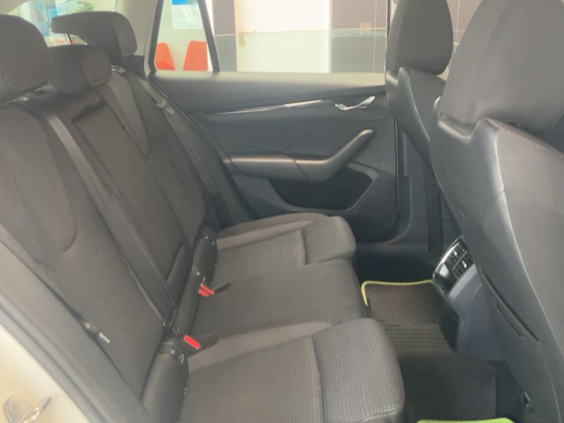 Skoda Octavia 2.0 TDI Ambition 2022 – снимка 19