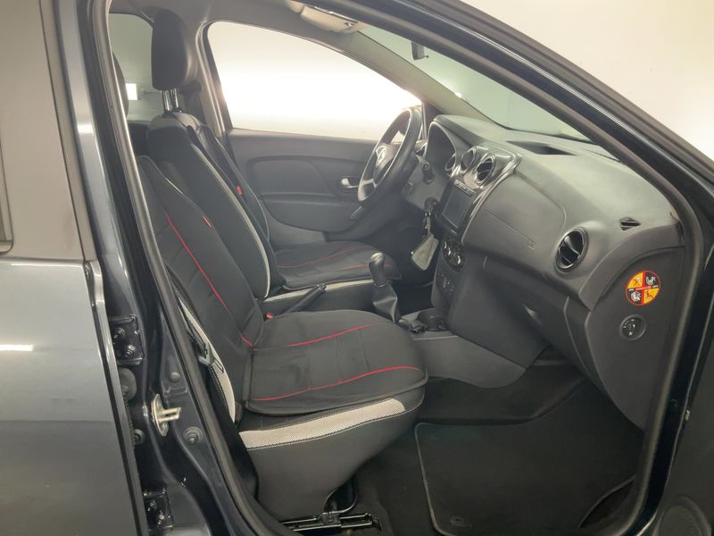 Dacia Logan MCV 0.9 TCe Stepway 2019 – снимка 16