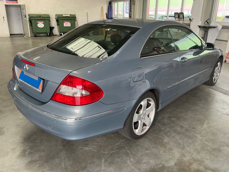 Mercedes-Benz CLK-Klasse CLK 200 Kompressor Avantgarde 2005 – снимка 2