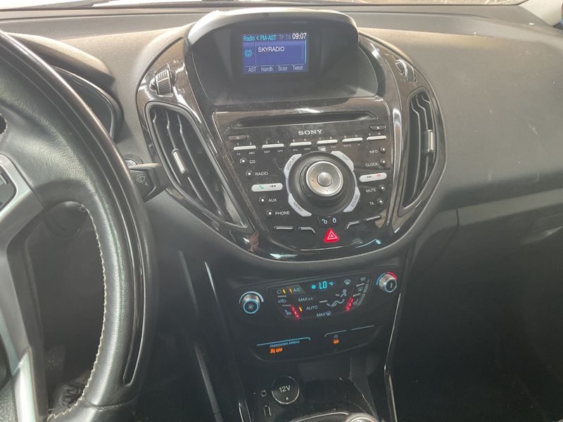Ford B-Max 1.0 EcoBoost Individual 2013 – снимка на щета