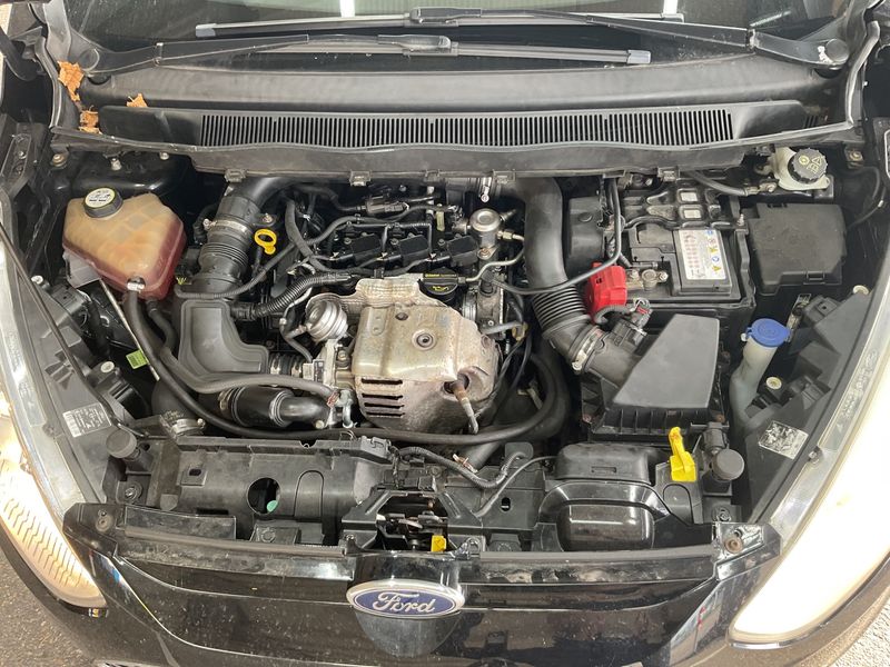 Ford B-Max 1.0 EcoBoost Individual 2013 – снимка на щета