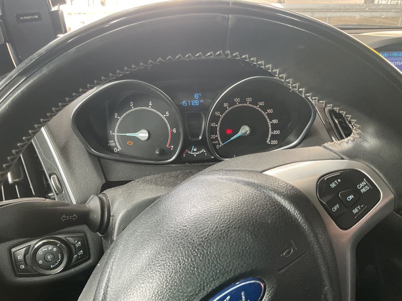 Ford B-Max 1.0 EcoBoost Individual 2013 – снимка 4