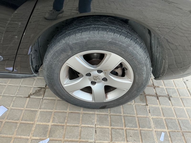 Peugeot 3008 1.6 Blue-HDi Allure 2013 – снимка 5