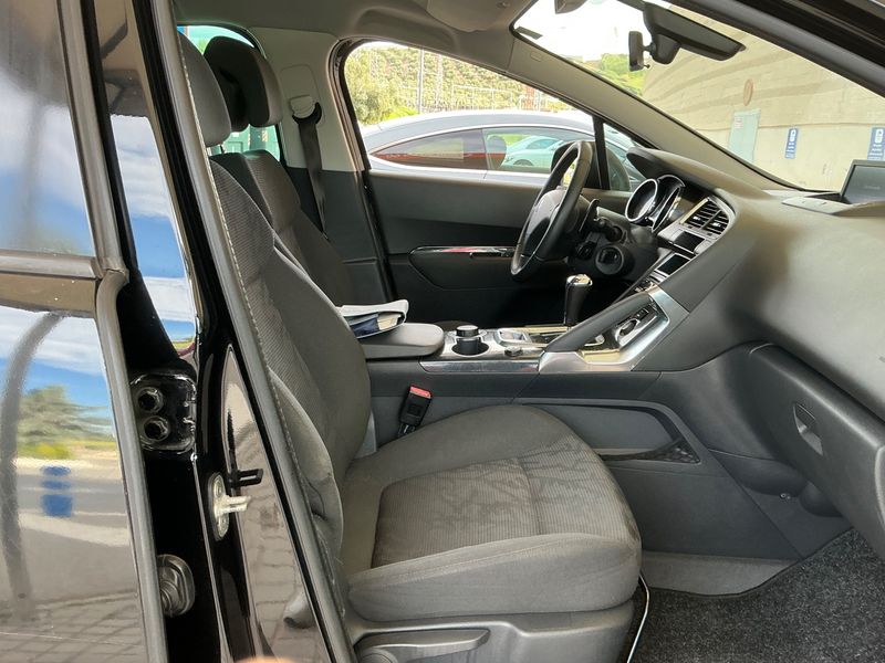 Peugeot 3008 1.6 Blue-HDi Allure 2013 – снимка 16
