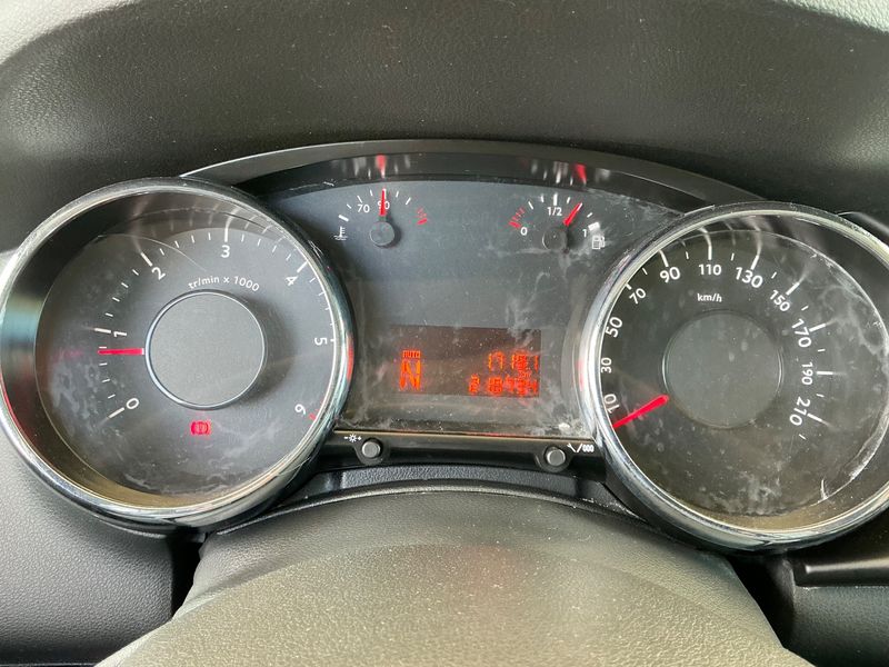 Peugeot 3008 1.6 Blue-HDi Allure 2013 – снимка 18