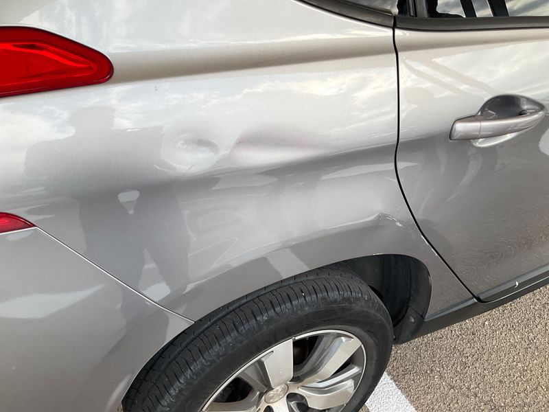 Peugeot 2008 1.6 Blue-HDi Style 2016 – снимка 22