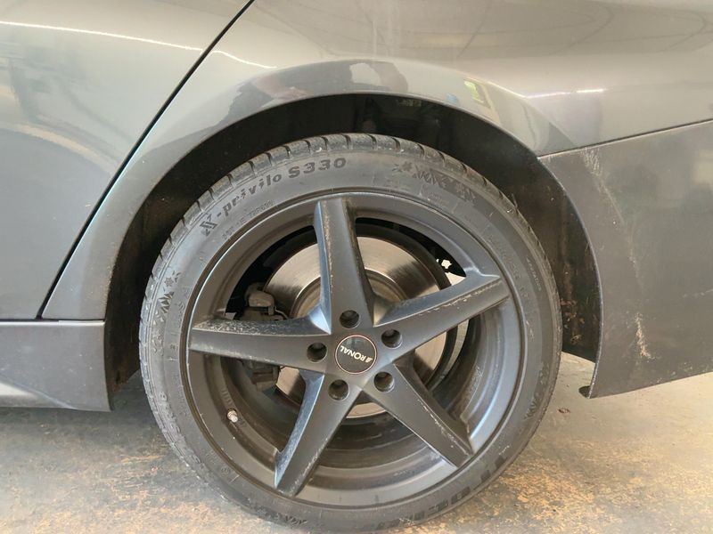BMW 3er 330d xDrive M Sport 2017 – снимка 18