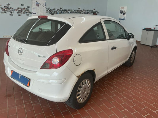 Opel Corsa 1.2 Selection 2011 – снимка 2