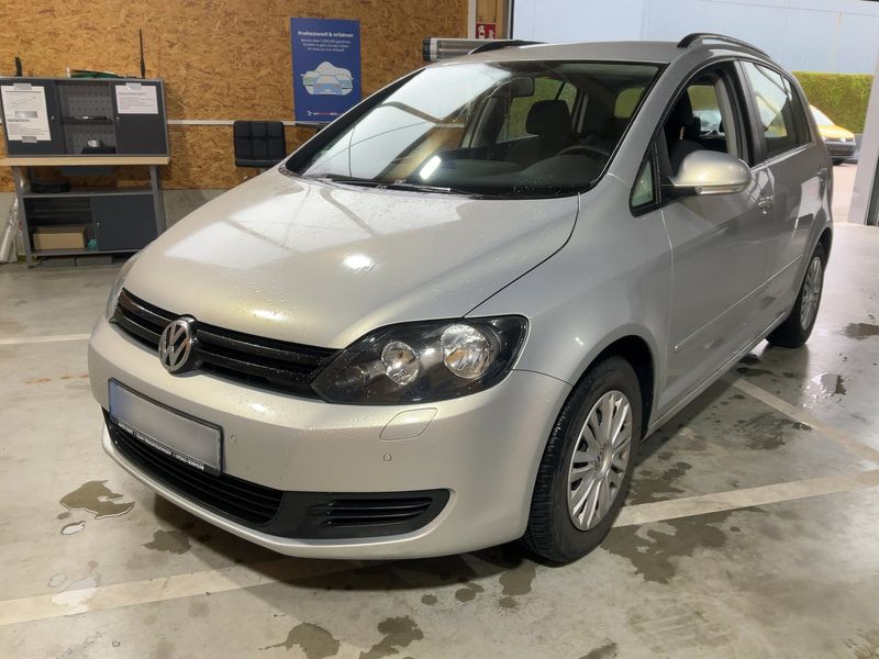 Volkswagen Golf VI Plus 1.2 TSI Trendline 2013 – снимка 1