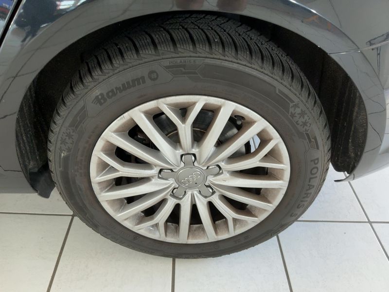 Audi A3 Sportback 1.4 TFSI Ambiente 2013 – снимка 5