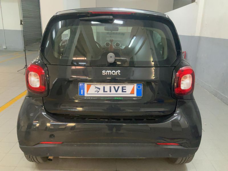 Smart fortwo 1.0 youngster 2017 – снимка 7