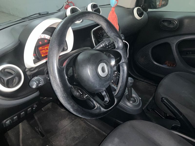 Smart fortwo 1.0 youngster 2017 – снимка 30