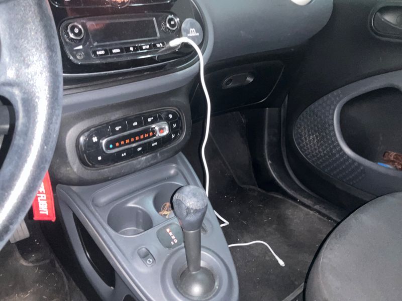 Smart fortwo 1.0 youngster 2017 – снимка 29