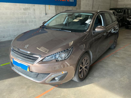 Peugeot 308 1.2 e-THP Allure 2014 – снимка 1