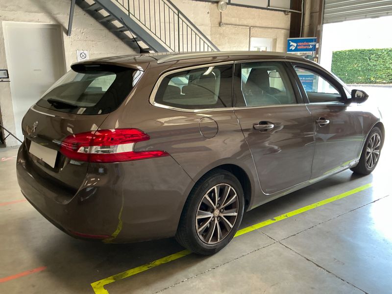 Peugeot 308 1.2 e-THP Allure 2014 – снимка 2
