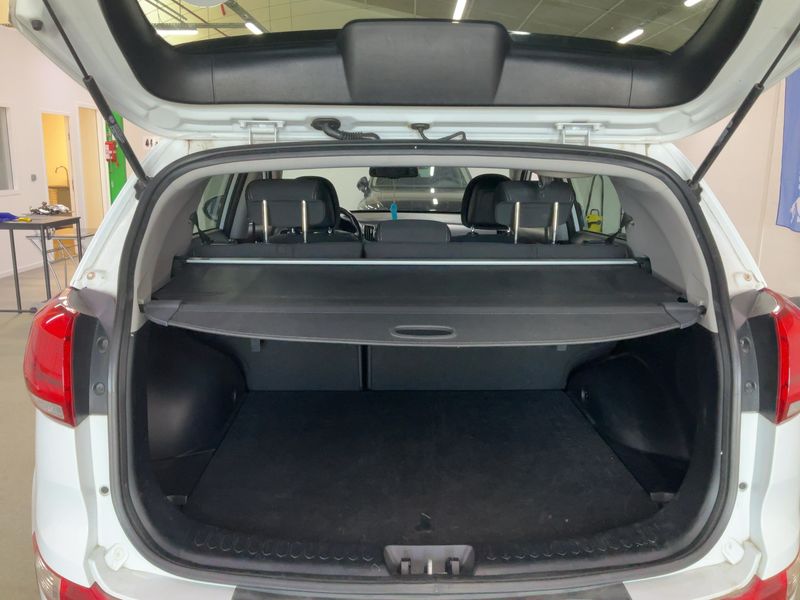 Kia Sportage 1.7 CRDi Active 2WD 2014 – снимка 15