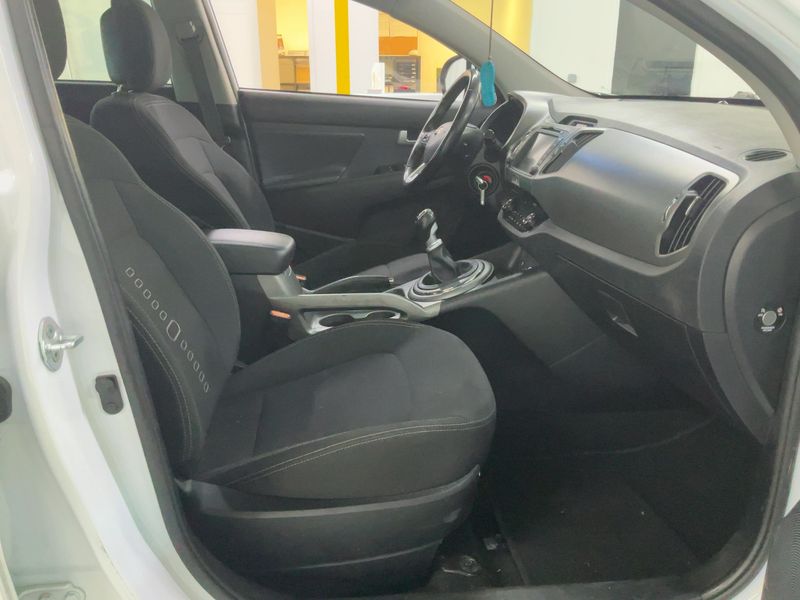 Kia Sportage 1.7 CRDi Active 2WD 2014 – снимка 16