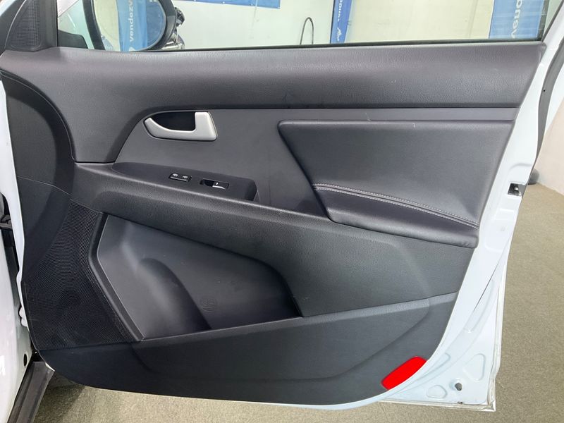 Kia Sportage 1.7 CRDi Active 2WD 2014 – снимка 29